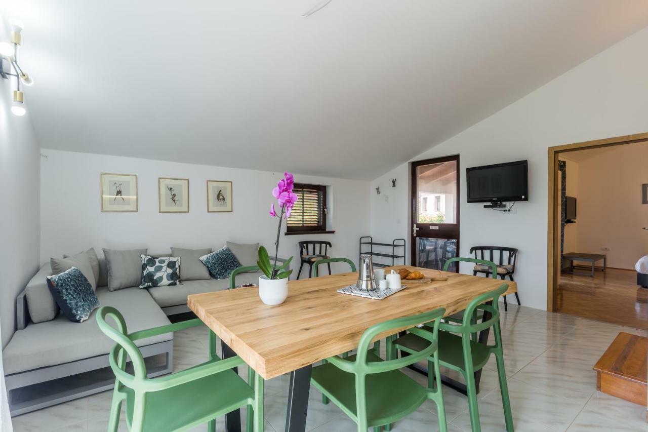 Apartment Lungera Pula Buitenkant foto